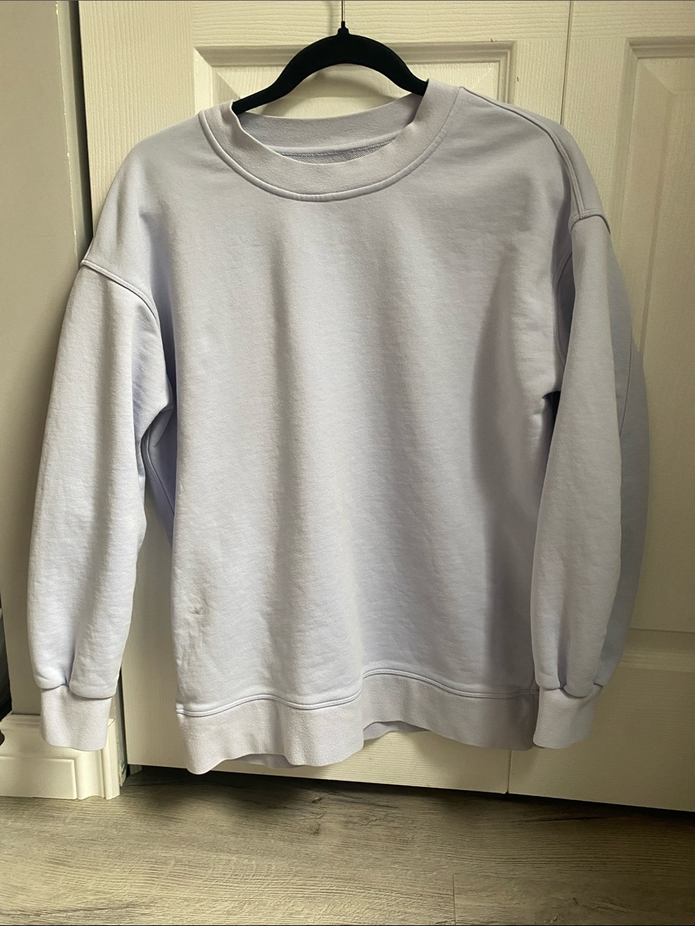 Lululemon women’s Crewneck Sweater - Light Lavender